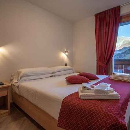 Chalet Del Bosco Valdisotto Kültér fotó