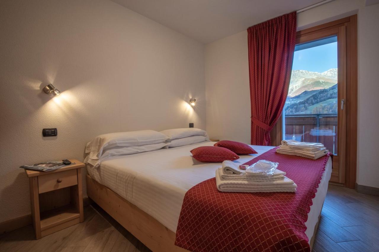 Chalet Del Bosco Valdisotto Kültér fotó
