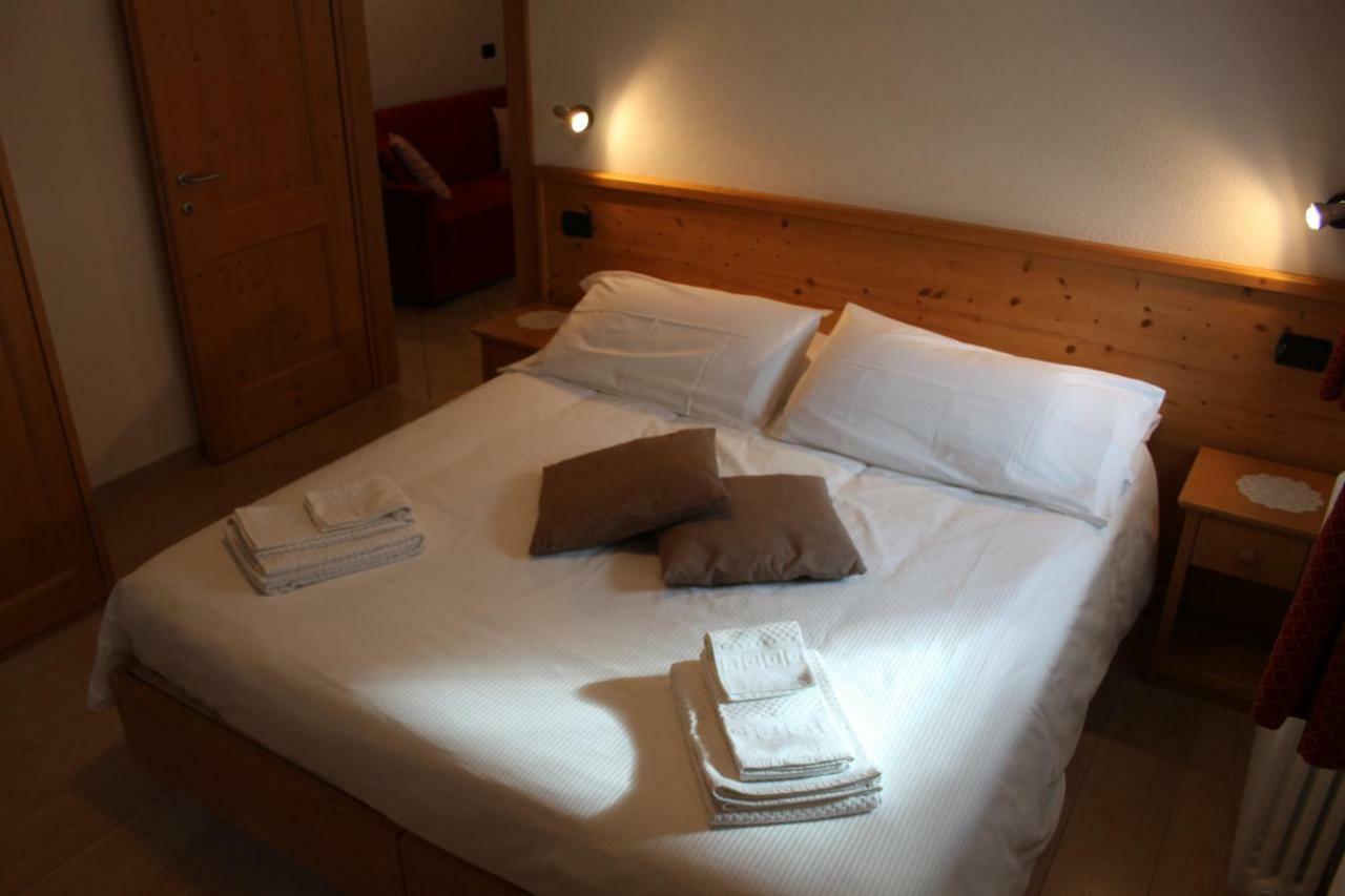 Chalet Del Bosco Valdisotto Kültér fotó